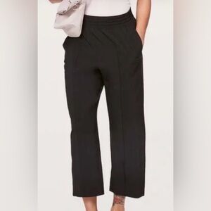 Lululemon Wanderer Crop